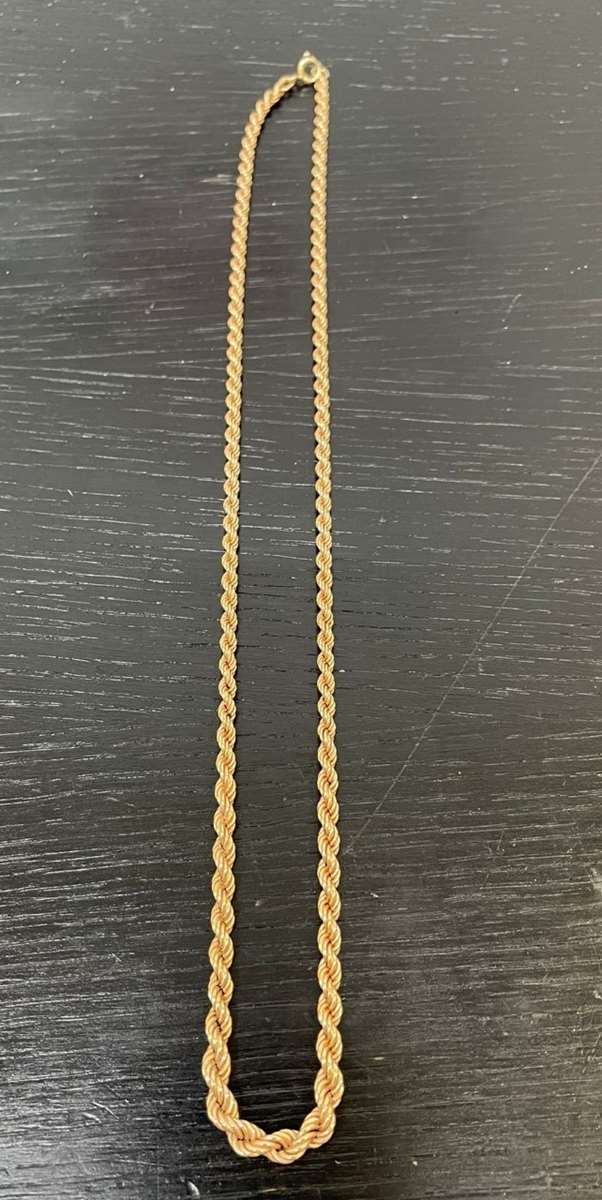 Rose gold graduating ropetwist chain necklace